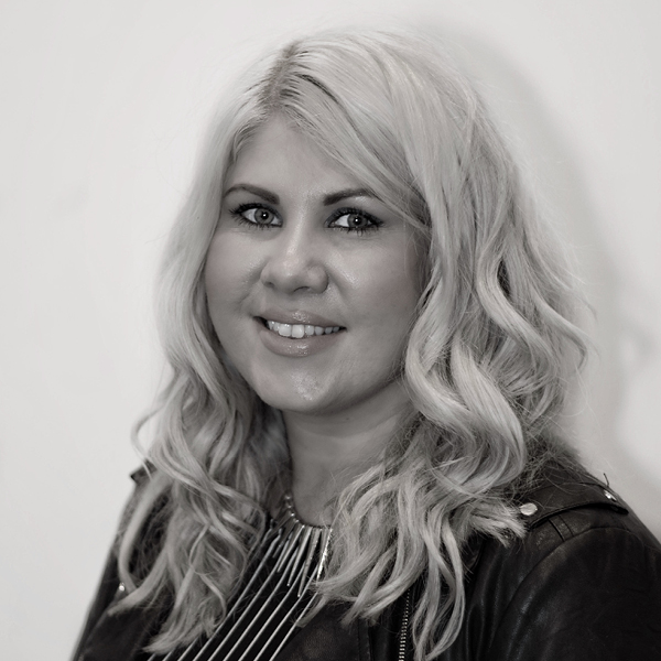 Louise - Senior Technician at TONI&GUY Balmain Louise - Senior Technician